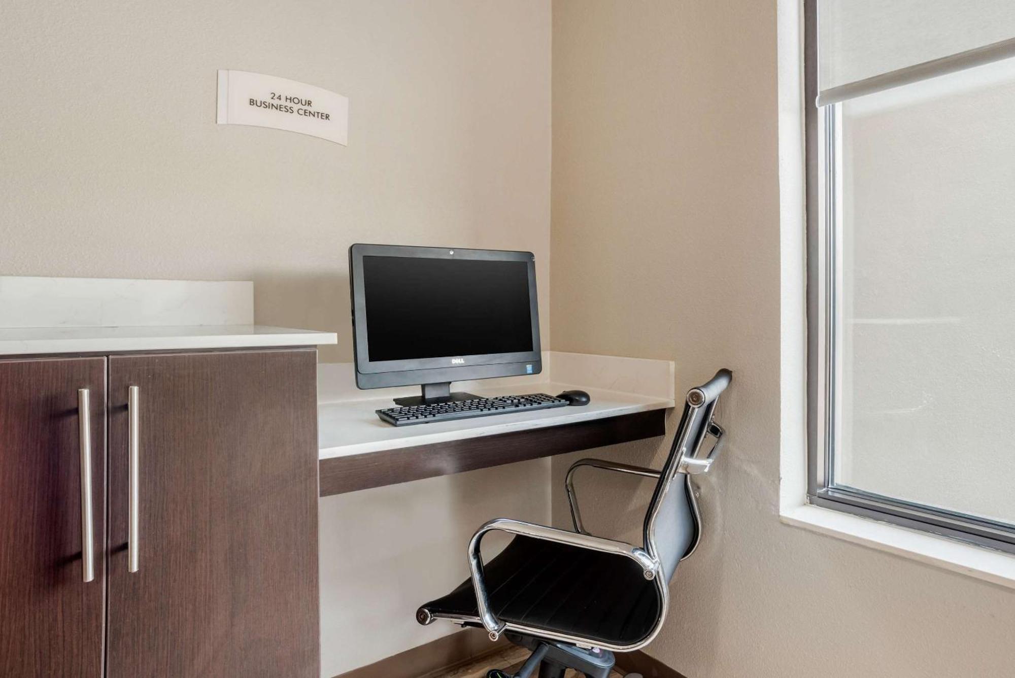 Quality Suites Baton Rouge East - Denham Springs Dış mekan fotoğraf